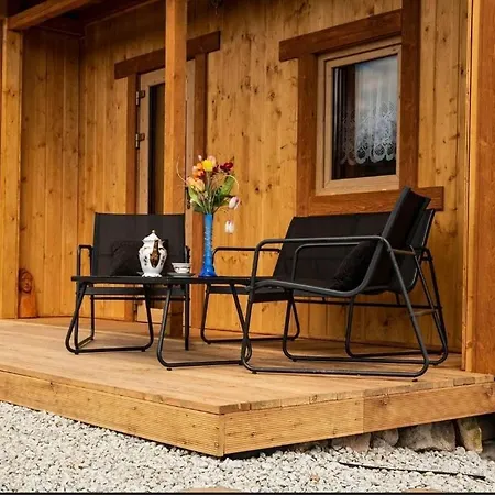 Rajskie Wzgorze W Karkonoszach Lomnica (Jelenia Gora)