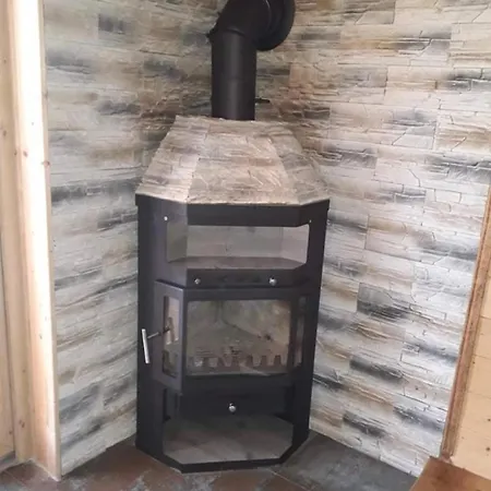 Rajskie Wzgorze W Karkonoszach Lomnica (Jelenia Gora)