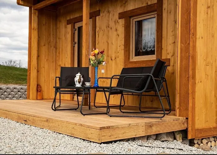 Rajskie Wzgorze W Karkonoszach Lomnica (Jelenia Gora)