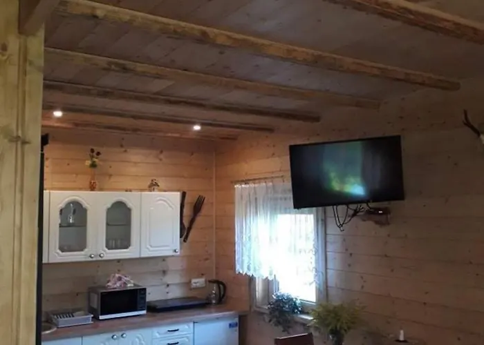 Rajskie Wzgorze W Karkonoszach Lomnica (Jelenia Gora)