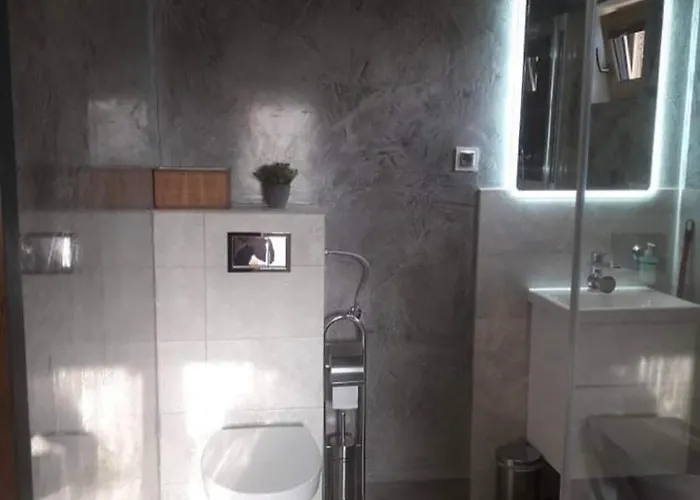 Holiday home Rajskie Wzgorze W Karkonoszach Lomnica (Jelenia Gora)